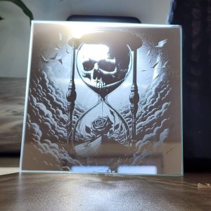 Miroir sur socle en bois lumineux 15X15 personnalisé.